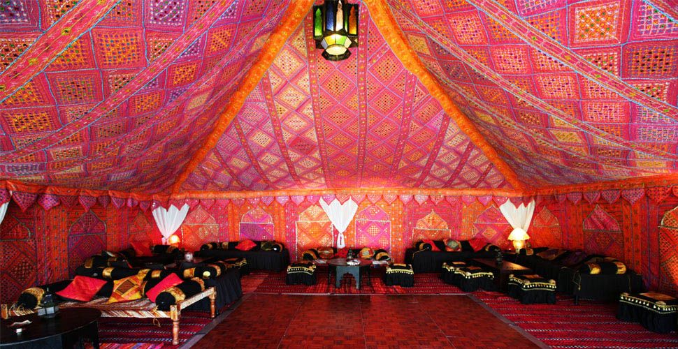 How to Customize Majlis Frame Tents For Outdoor Spaces